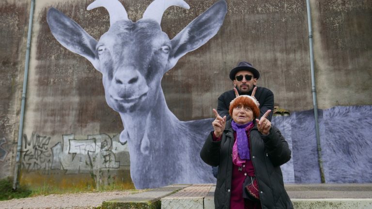 Agnès Varda e JR levam-nos na incrível romaria visual que é ‘Olhares Lugares’