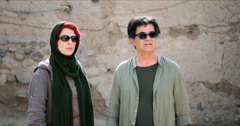 Cannes: ‘3 Faces’, de Jafar Panahi: a misoginia iraniana vista pelo olhar de três gerações de mulheres