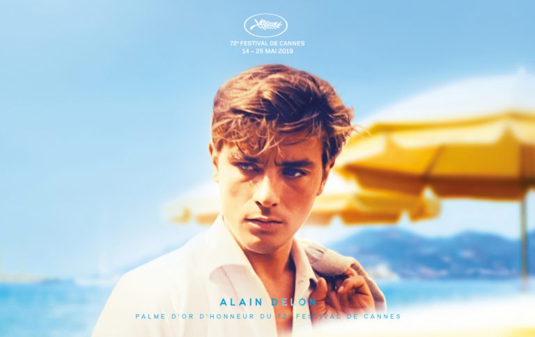 Cannes: Alain Delon recebe a Palma de Ouro em lágrimas e diz: “Vou partir!”