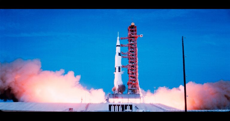 Apollo 11: majestoso rumo à Lua meio século depois