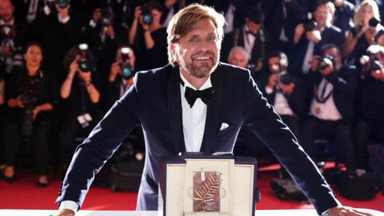 De Cannes para Bolonha: Ruben Ostlund dá ‘master class’ e apresenta ‘The Square’